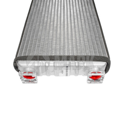 010.1126 Радиатор отопителя A0008300720 (370х175х32) MB Actros MP2/3 (Sampa)